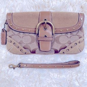 Vintage COACH signature wristlet w/removable strap
